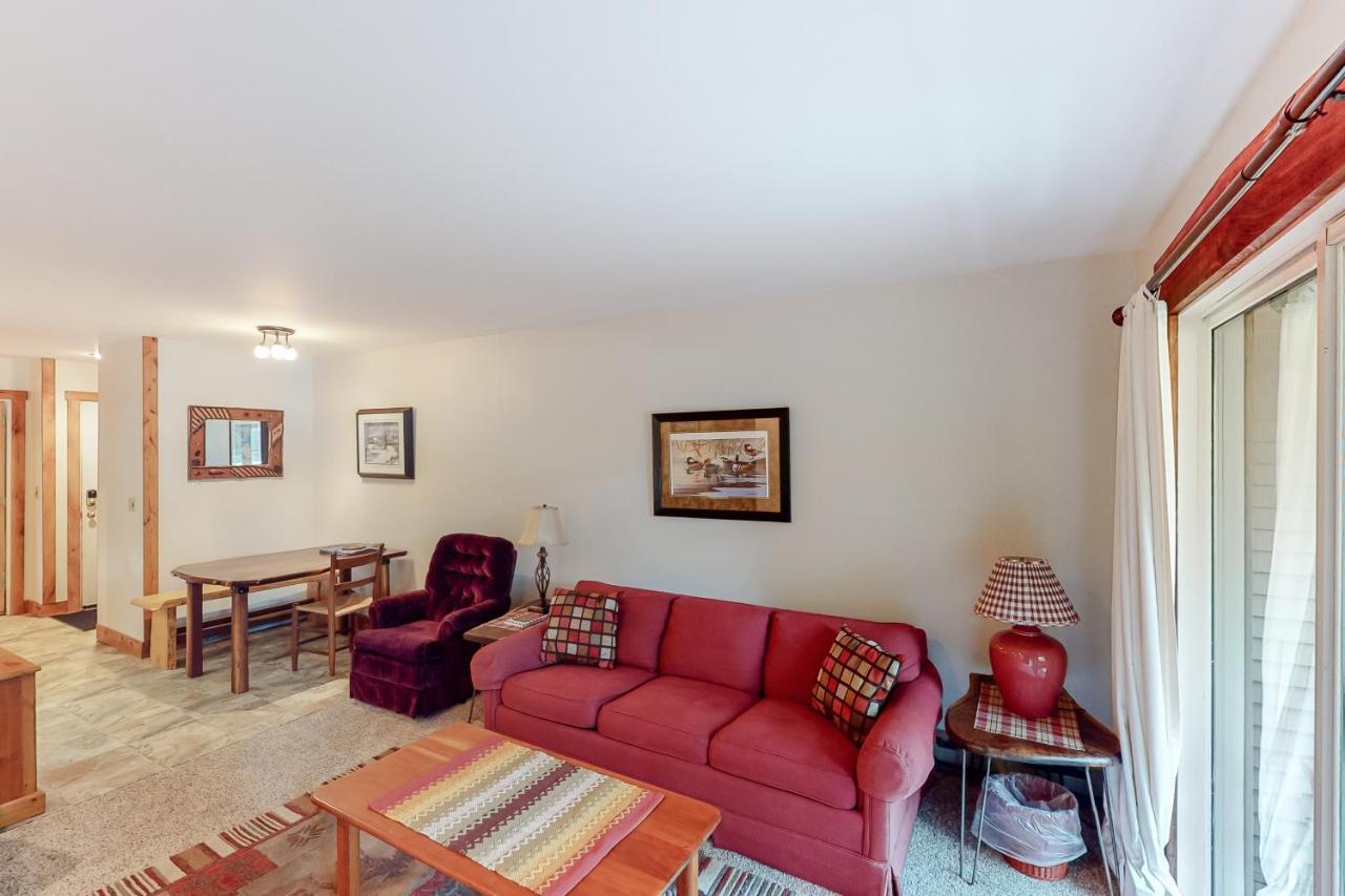 Mountain Breeze Getaway Condos Warren Exterior photo