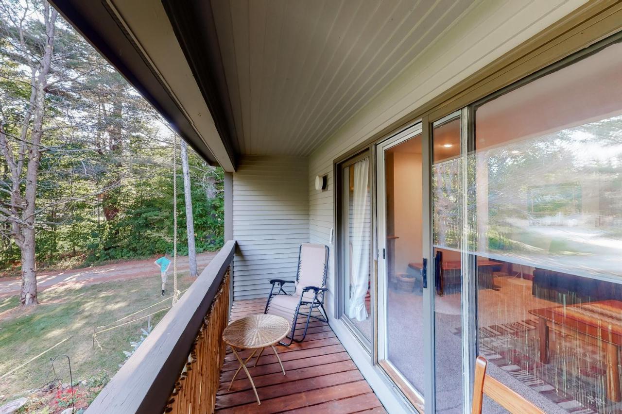 Mountain Breeze Getaway Condos Warren Exterior photo
