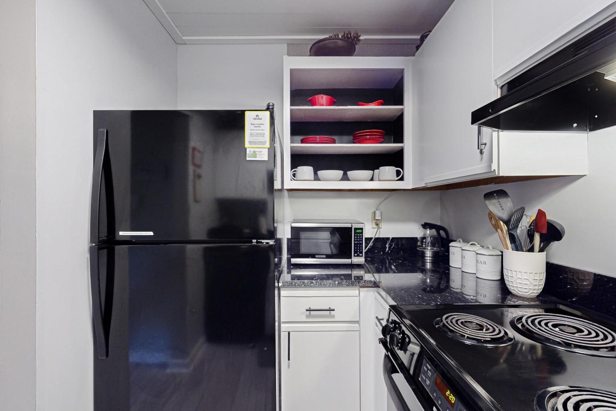 Mountain Breeze Getaway Condos Warren Room photo