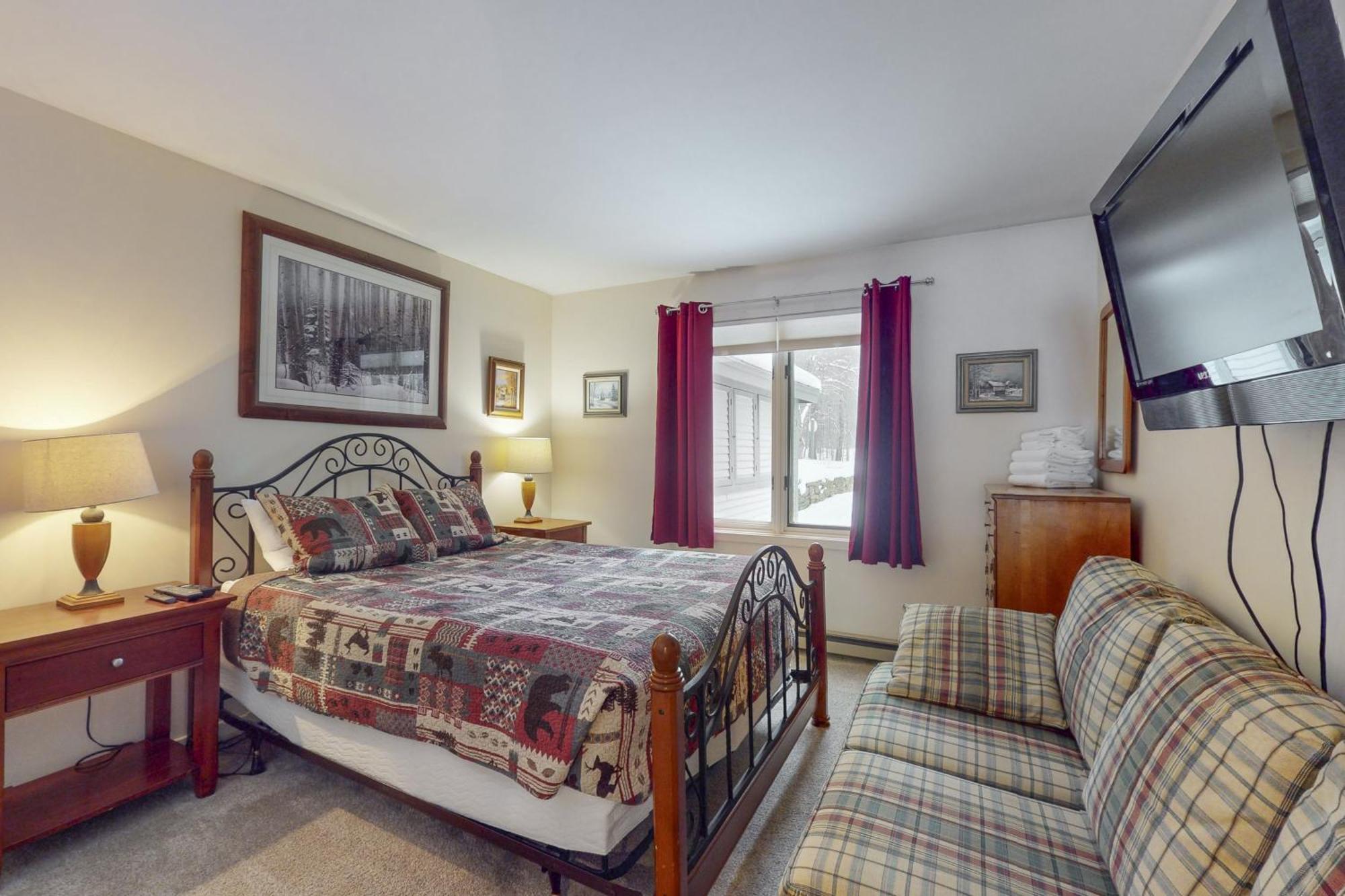 Mountain Breeze Getaway Condos Warren Room photo