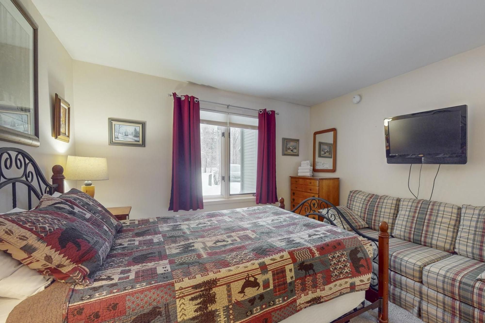 Mountain Breeze Getaway Condos Warren Room photo